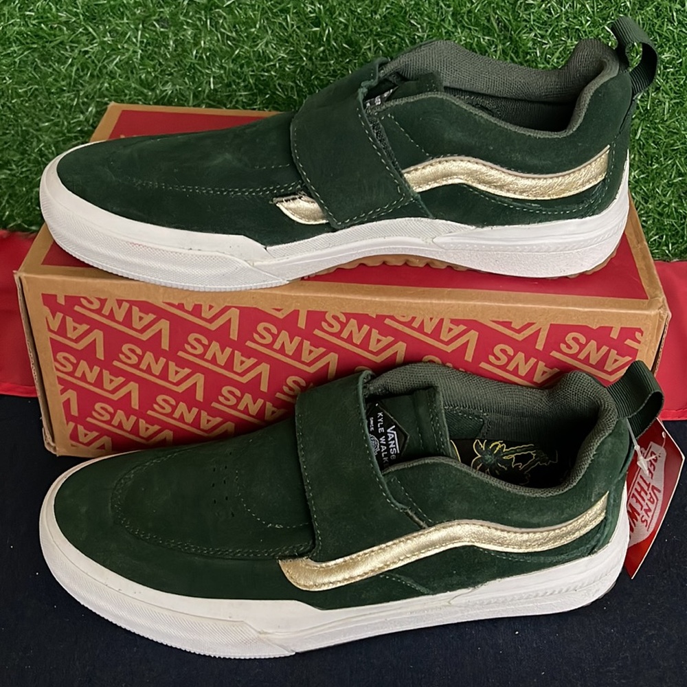 Vans Kyle Pro 2
(Shake Junt) Forest/Gold
VNOA4UW30WC
WMNS sneakers - Picture 3 of 16
